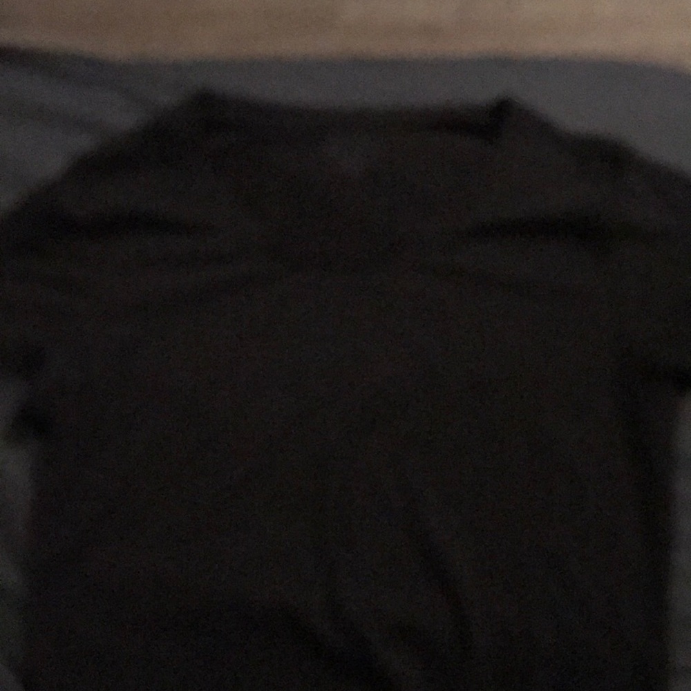 Black tee